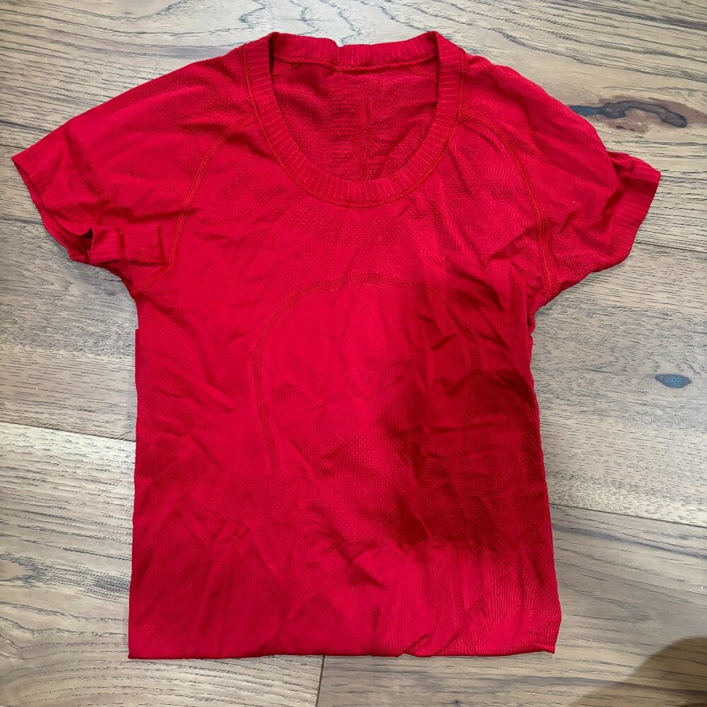 Lululemon Swiftly Tech